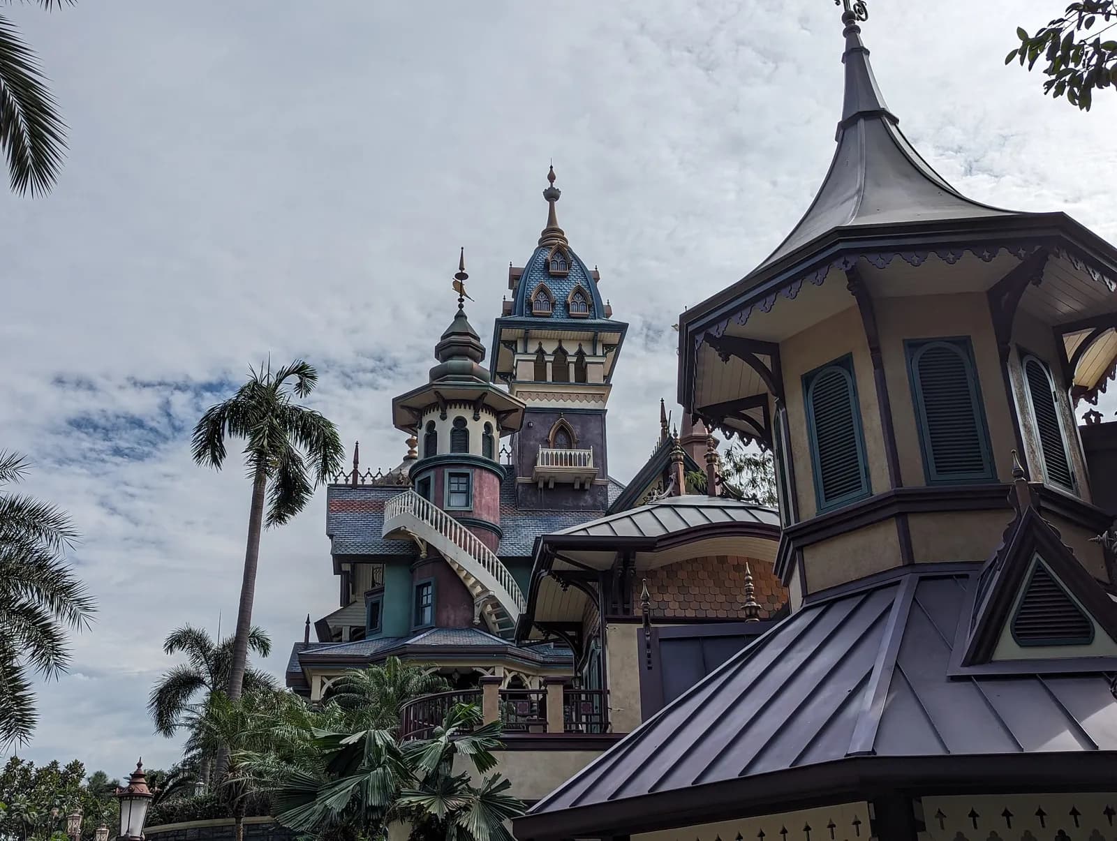 Mystic Manor