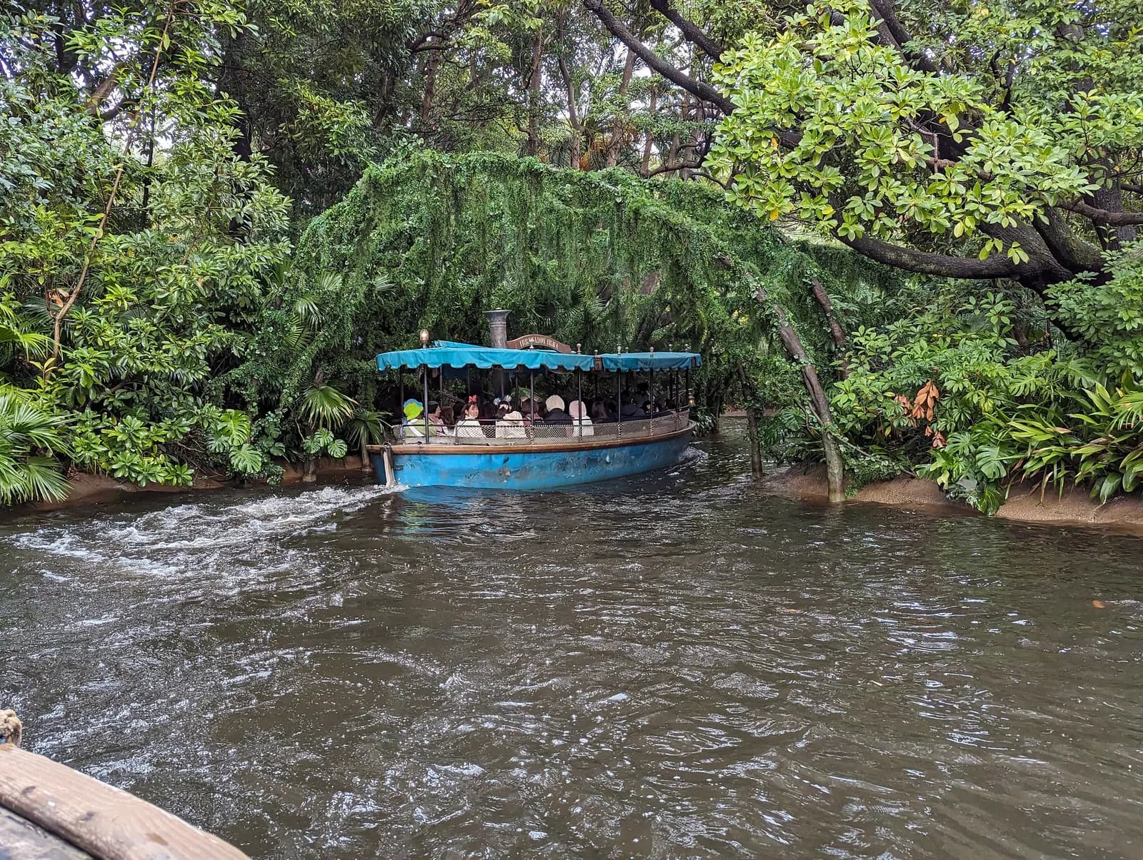 Jungle Cruise: Wildlife Expeditions