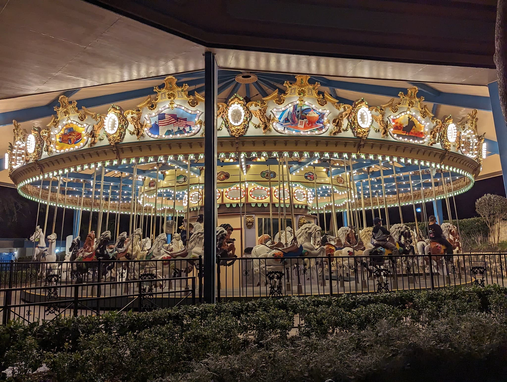 Grand Carousel
