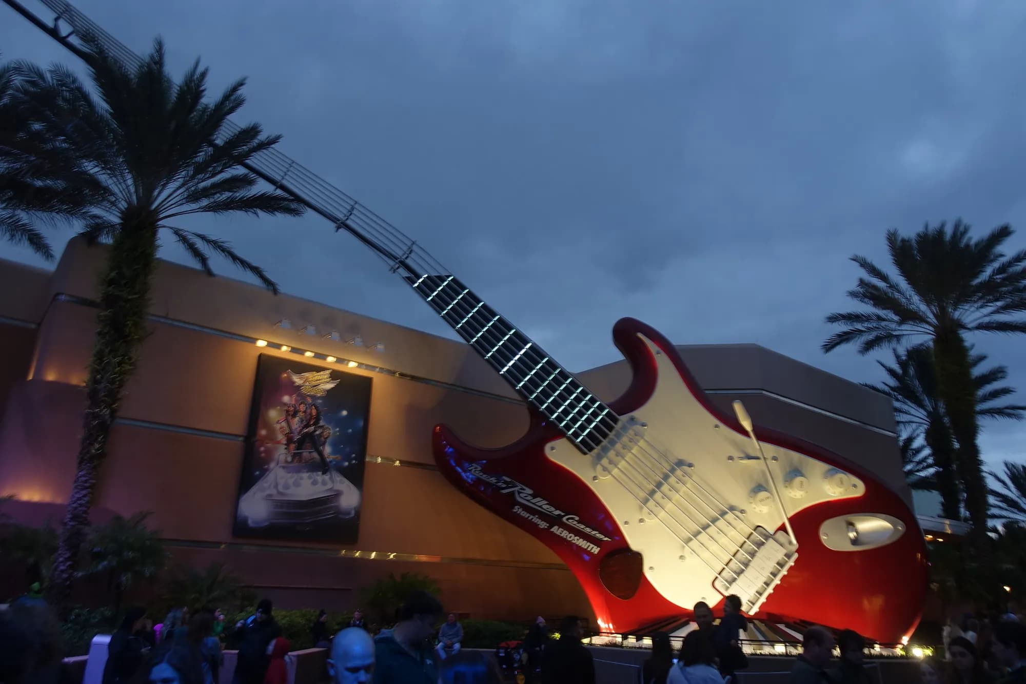 Rock 'n' Roller Coaster